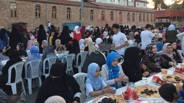 Bereit für die Iftar-Party